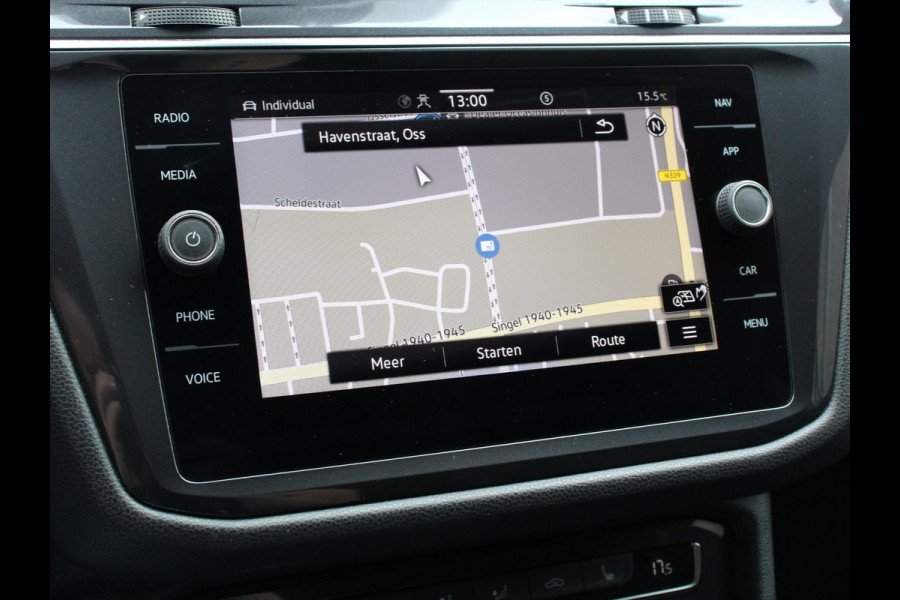 Volkswagen Tiguan Allspace 1.5 TSI Highline All-space 7p. Adaptive cruise control Climate control LED Parkeersensoren Panoramadak Achteruitrijd camera Trekhaak Navigatie Voorstoelen verwarmd Apple Carplay/ Android Auto