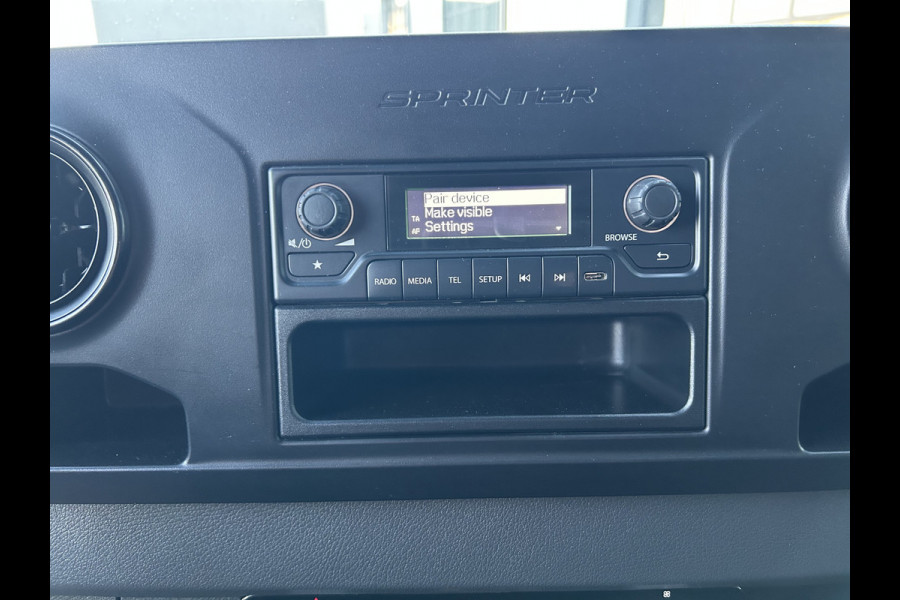 Mercedes-Benz Sprinter 215 CDI L1 H1 / Trekhaak / Cruise control / Airco / 270 Graden achterdeuren