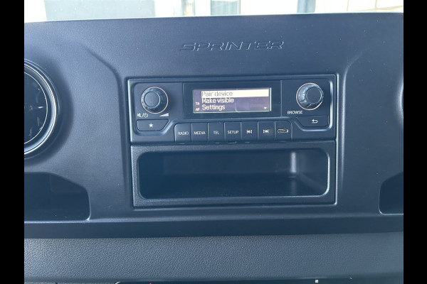 Mercedes-Benz Sprinter 215 CDI L1 H1 / Trekhaak / Cruise control / Airco / 270 Graden achterdeuren
