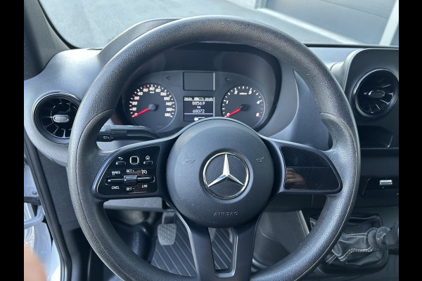 Mercedes-Benz Sprinter 215 CDI L1 H1 / Trekhaak / Cruise control / Airco / 270 Graden achterdeuren