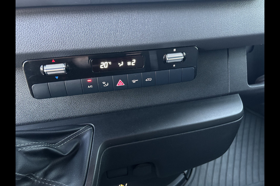 Mercedes-Benz Sprinter 215 CDI L1 H1 / Trekhaak / Cruise control / Airco / 270 Graden achterdeuren