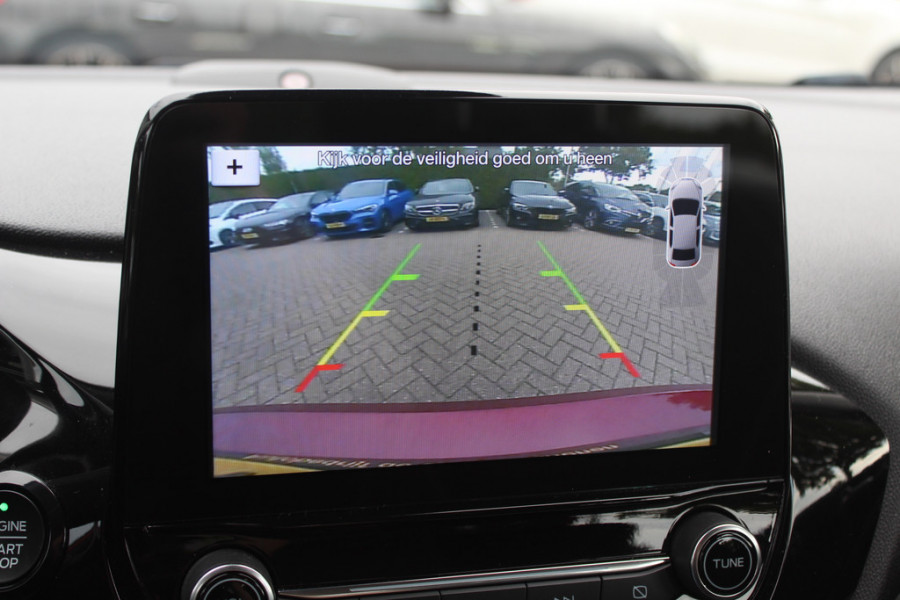 Ford Fiesta 1.0 EcoBoost Titanium / Trekhaak / Camera / Navigatie / 16'' / B&O / DAB / Stoel+Stuurverwarming / Cruise Control Adaptief