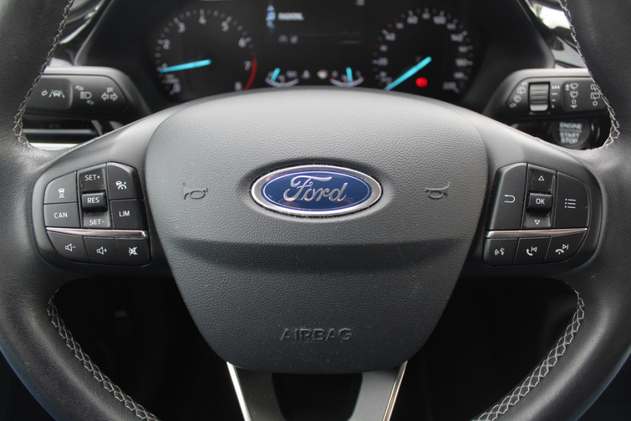 Ford Fiesta 1.0 EcoBoost Titanium / Trekhaak / Camera / Navigatie / 16'' / B&O / DAB / Stoel+Stuurverwarming / Cruise Control Adaptief