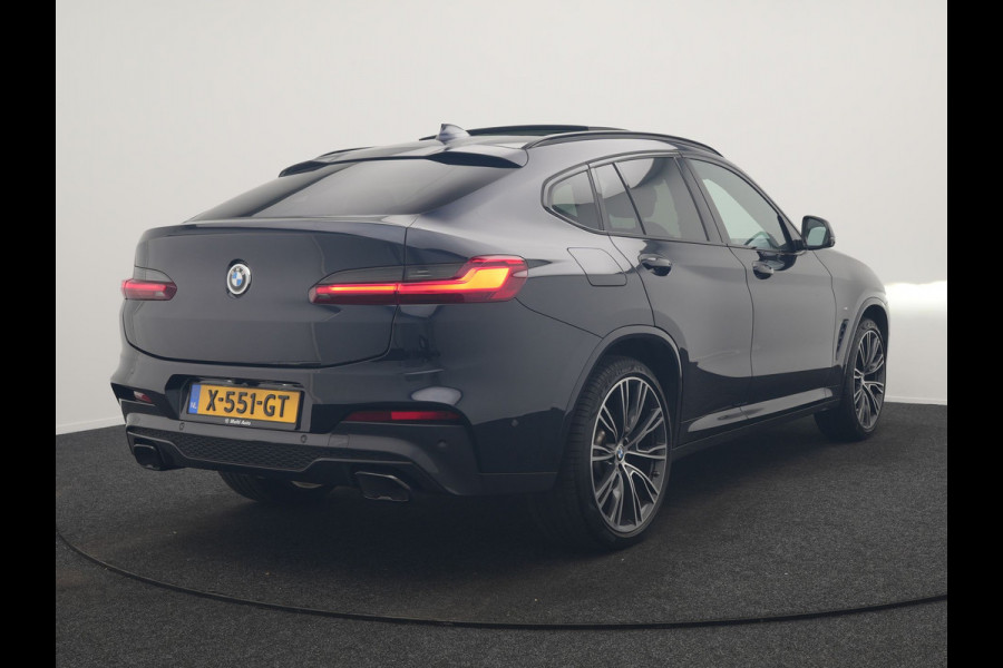 BMW X4 M40i M Sport 354pk | Trekhaak Af Fabriek | Panodak | Head Up | Adaptive Cruise | 360 Camera | Adaptief Onderstel | Lederen Sportstoelen Memory & Verwarmd | 21"L.M | Keyless | Blis | Sfeerverlichting | Apple Carplay |