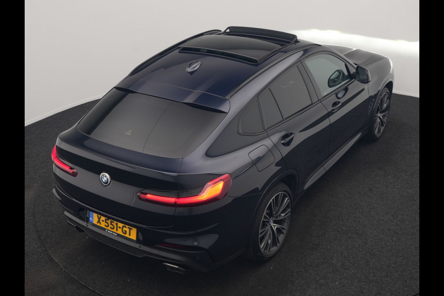 BMW X4 M40i M Sport 354pk | Trekhaak Af Fabriek | Panodak | Head Up | Adaptive Cruise | 360 Camera | Adaptief Onderstel | Lederen Sportstoelen Memory & Verwarmd | 21"L.M | Keyless | Blis | Sfeerverlichting | Apple Carplay |