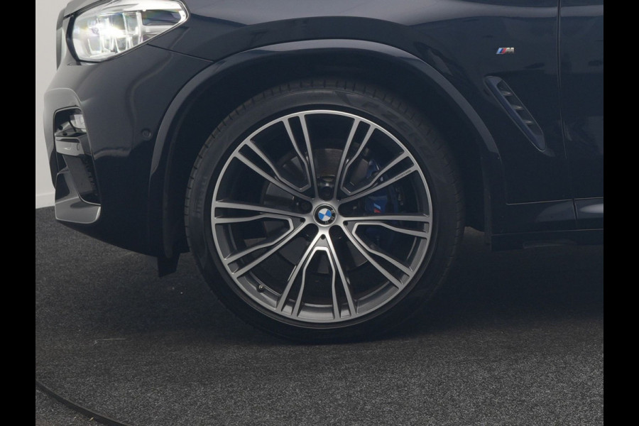 BMW X4 M40i M Sport 354pk | Trekhaak Af Fabriek | Panodak | Head Up | Adaptive Cruise | 360 Camera | Adaptief Onderstel | Lederen Sportstoelen Memory & Verwarmd | 21"L.M | Keyless | Blis | Sfeerverlichting | Apple Carplay |