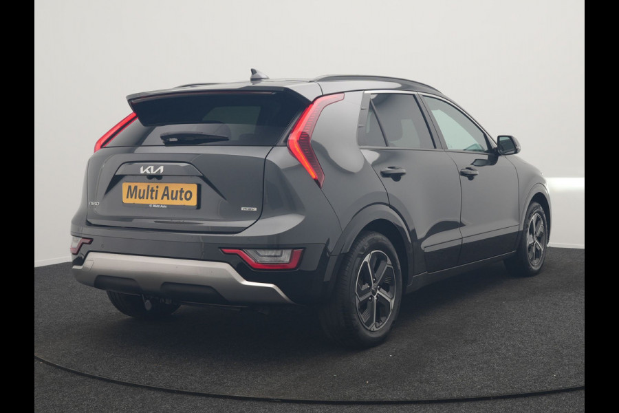 Kia Niro 1.6 GDi DynamicLine PHEV 182pk Dealer O.H. | Trekhaak Afn. | Adaptive Cruise | Camera | Sportstoelen & Stuur Verwarmd | Sfeerverlichting | Keyless | Apple Carplay | Navigatie | DAB | Plug In Hybrid |
