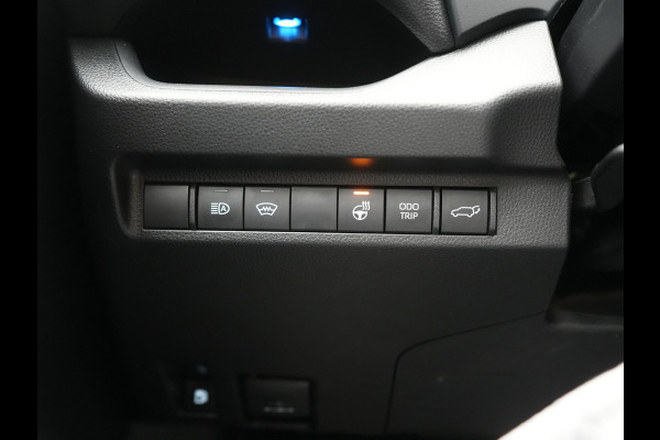 Toyota RAV4 FACELIFT 2.5 Style PHEV 306pk Dealer O.H. | Trekhaak Afn. | Adaptive Cruise | Camera | Apple Carplay | Sportstoelen & Stuur Verwarmd | Keyless | Blis | DAB | 19"L.M | Plug In Hybrid |