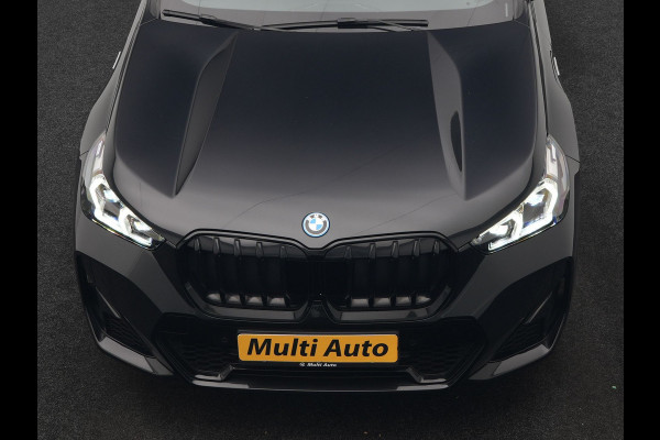 BMW X1 xDrive25e M Sport PHEV 245pk Dealer O.H. | Trekhaak Af Fabriek | Camera | Alcantara Sportstoelen Memory & Verwarmd | Adaptief Onderstel | Keyless | Sfeerverlichting | Adaptive LED | Widescreen Navi | DAB | Plug In Hybrid |