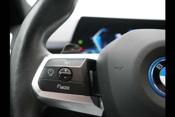 BMW X1 xDrive25e M Sport PHEV 245pk Dealer O.H. | Trekhaak Af Fabriek | Camera | Alcantara Sportstoelen Memory & Verwarmd | Adaptief Onderstel | Keyless | Sfeerverlichting | Adaptive LED | Widescreen Navi | DAB | Plug In Hybrid |