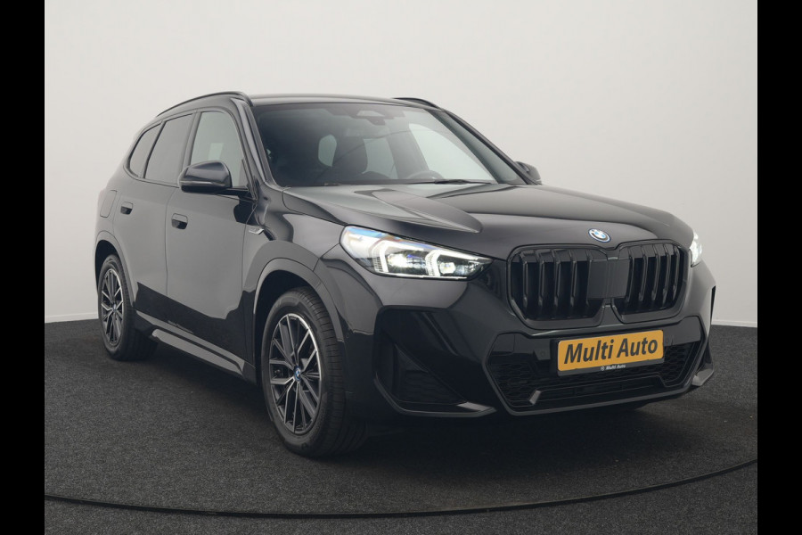 BMW X1 xDrive25e M Sport PHEV 245pk Dealer O.H. | Trekhaak Af Fabriek | Camera | Alcantara Sportstoelen Memory & Verwarmd | Adaptief Onderstel | Keyless | Sfeerverlichting | Adaptive LED | Widescreen Navi | DAB | Plug In Hybrid |
