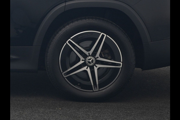 Mercedes-Benz EQB 300 4MATIC AMG Line 69,7 kWh 228pk Dealer O.H. | Trekhaak Af Fabriek | Camera | MBUX Widescreen Navi | Alcantara Sportstoelen Verwarmd | Sfeerverlichting | Night Pakket | Cruise Control | Virtual | DAB |
