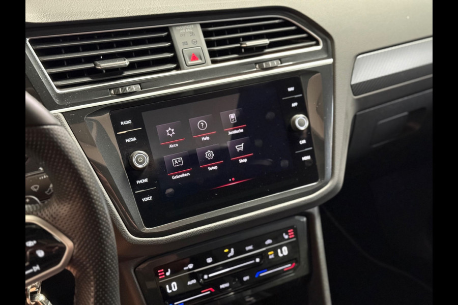 Volkswagen Tiguan 1.5 TSI Elegance | R line | Pano | Trekhaak | Stoel/Stuurverwarming | Carplay | Led