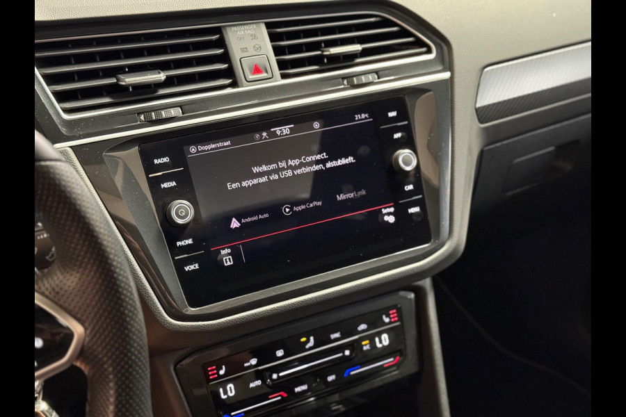 Volkswagen Tiguan 1.5 TSI Elegance | R line | Pano | Trekhaak | Stoel/Stuurverwarming | Carplay | Led