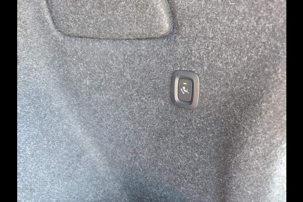 Volvo XC40 1.5 T5 Recharge R-Design NL-AUTO | PANODAK | TREKHAAK | 1/2 LEDER