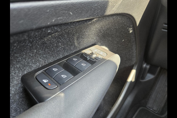 Volvo XC40 1.5 T5 Recharge R-Design NL-AUTO | PANODAK | TREKHAAK | 1/2 LEDER