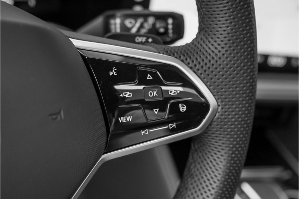 Volkswagen Touareg 3.0 TSi eHybrid 4MOTION R Facelift Black Style Pano Nachtzicht