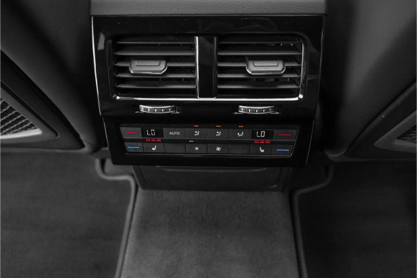 Volkswagen Touareg 3.0 TSi eHybrid 4MOTION R Facelift Black Style Pano Nachtzicht