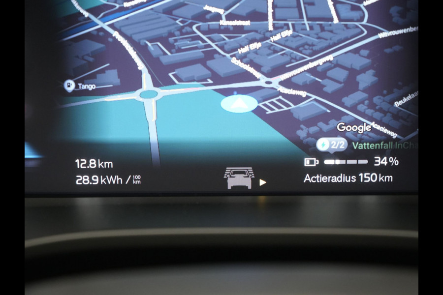 Volvo C40 Plus Recharge Pure Electric 69 kWh 231pk Dealer O.H. | Trekhaak Af Fabriek | Panodak | Adaptive Cruise | Camera | Alcantara Sportstoelen & Stuur Verwarmd | Keyless | Blis | Google Assistent | Apple Carplay | DAB |