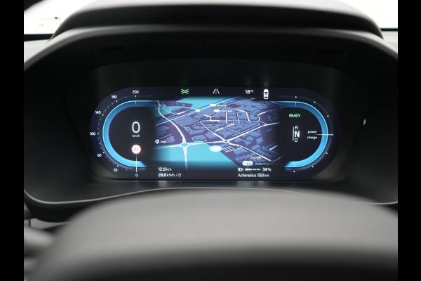Volvo C40 Plus Recharge Pure Electric 69 kWh 231pk Dealer O.H. | Trekhaak Af Fabriek | Panodak | Adaptive Cruise | Camera | Alcantara Sportstoelen & Stuur Verwarmd | Keyless | Blis | Google Assistent | Apple Carplay | DAB |
