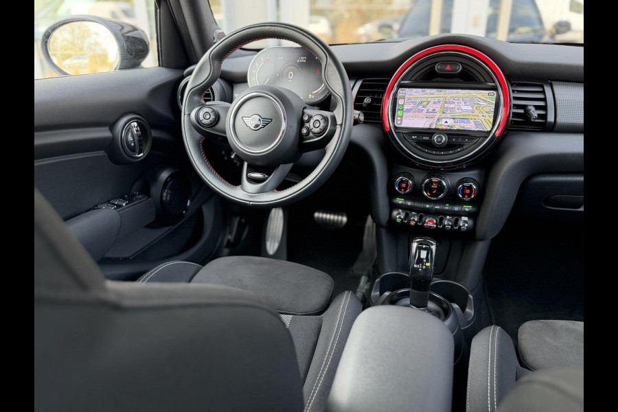 MINI 5-deurs 1.5 Cooper Dalston Edition JCW|Pano|H/K|Enigmatic Black