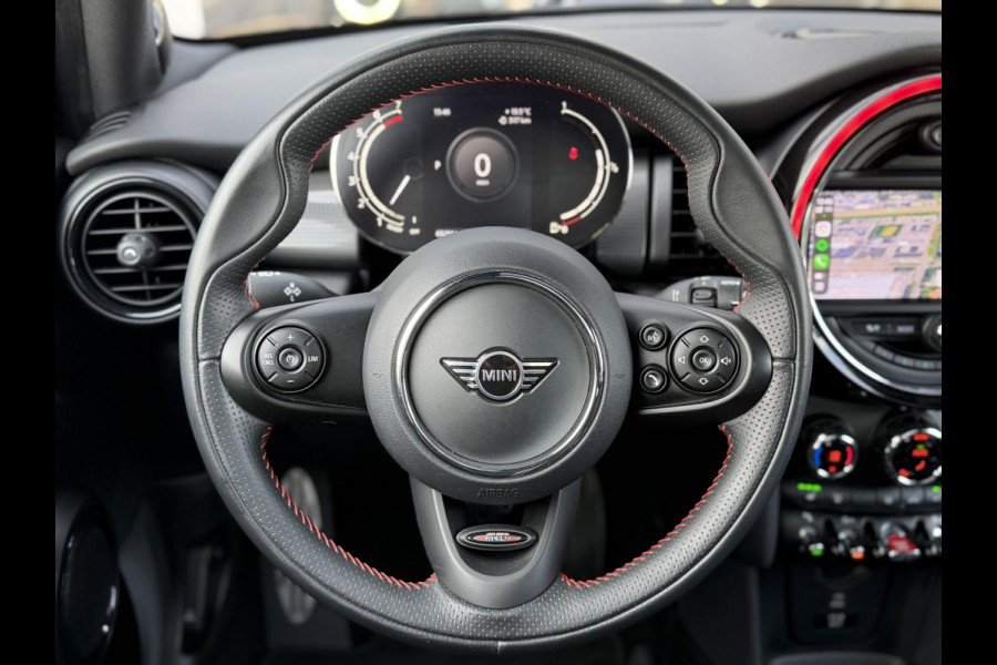 MINI 5-deurs 1.5 Cooper Dalston Edition JCW|Pano|H/K|Enigmatic Black