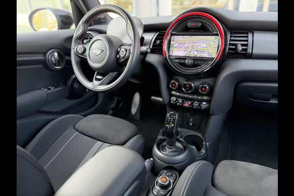 MINI 5-deurs 1.5 Cooper Dalston Edition JCW|Pano|H/K|Enigmatic Black