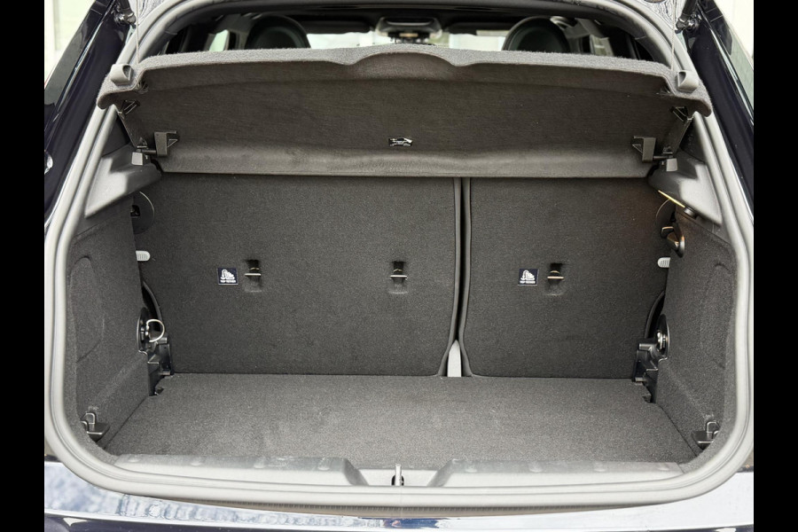 MINI 5-deurs 1.5 Cooper Dalston Edition JCW|Pano|H/K|Enigmatic Black