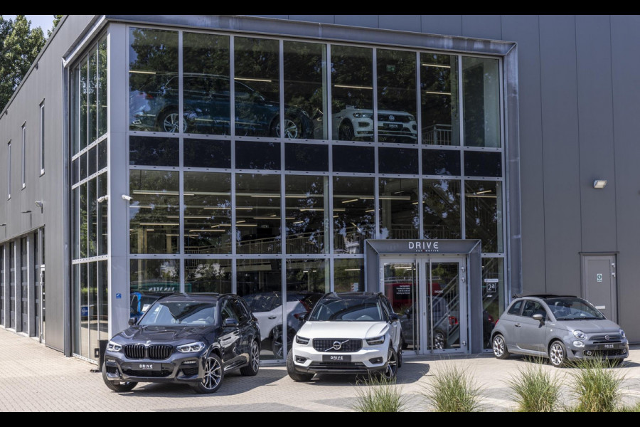 MINI 5-deurs 1.5 Cooper Dalston Edition JCW|Pano|H/K|Enigmatic Black