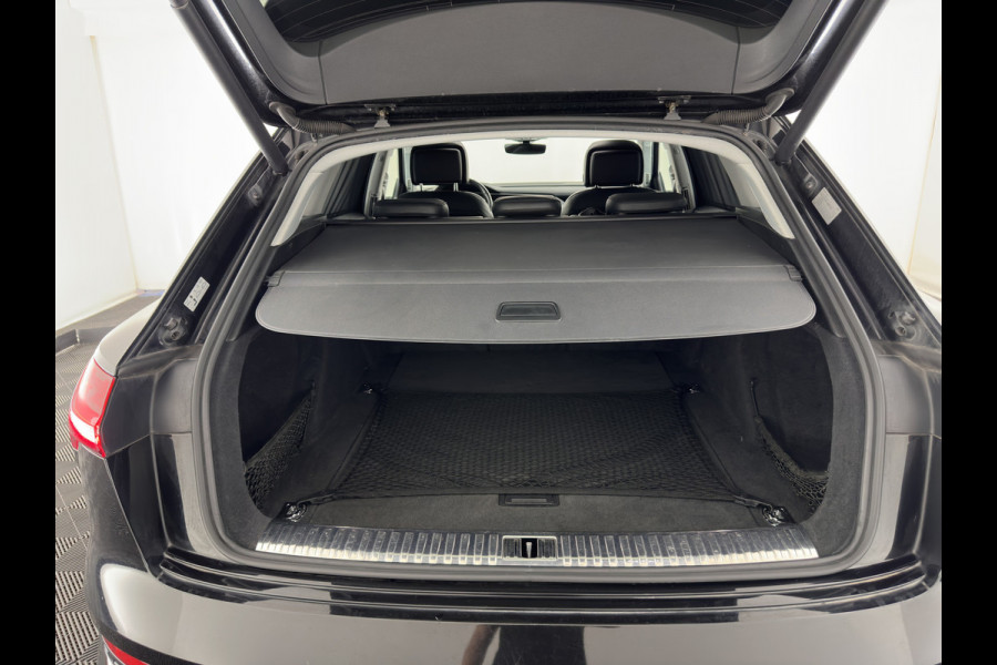 Audi e-tron 55 Quattro Advanced 95 kWh [ 3-Fase-11kW ] {SoH-91%} (INCL-BTW) *PANO | LEATHER | BANG&OLUFSEN | VIRTUAL-MIRRORS | HEAD-UP |  ADAPTIVE-CRUISE | FULL-LED | DIGI-COCKPIT | KEYLESS | MEMORY-PACK | TOPVIEW | HEATED-SPORTSEATS |  22''ALU*