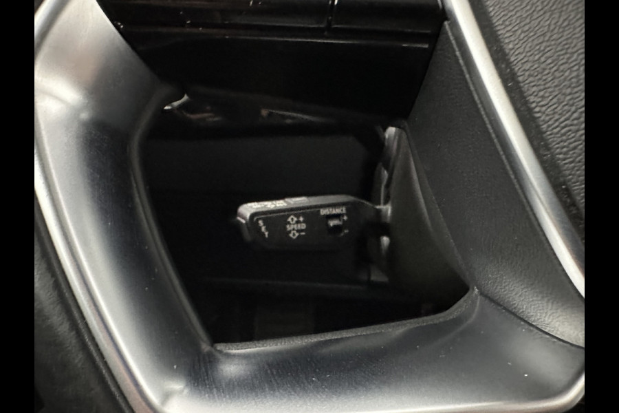 Audi e-tron 55 Quattro Advanced 95 kWh [ 3-Fase-11kW ] {SoH-91%} (INCL-BTW) *PANO | LEATHER | BANG&OLUFSEN | VIRTUAL-MIRRORS | HEAD-UP |  ADAPTIVE-CRUISE | FULL-LED | DIGI-COCKPIT | KEYLESS | MEMORY-PACK | TOPVIEW | HEATED-SPORTSEATS |  22''ALU*