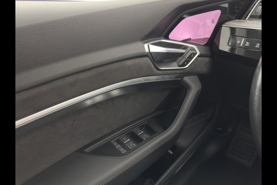 Audi e-tron 55 Quattro Advanced 95 kWh [ 3-Fase-11kW ] {SoH-91%} (INCL-BTW) *PANO | LEATHER | BANG&OLUFSEN | VIRTUAL-MIRRORS | HEAD-UP |  ADAPTIVE-CRUISE | FULL-LED | DIGI-COCKPIT | KEYLESS | MEMORY-PACK | TOPVIEW | HEATED-SPORTSEATS |  22''ALU*