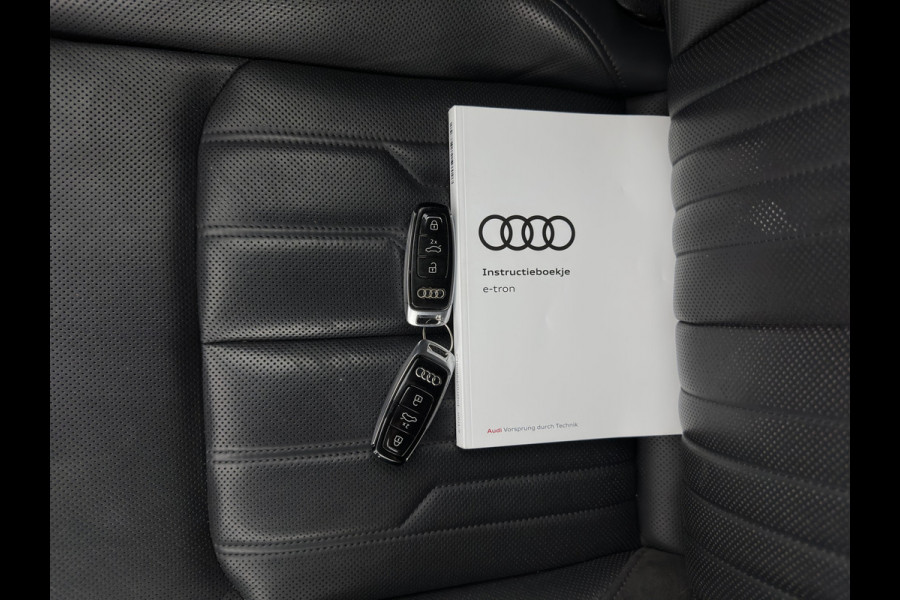 Audi e-tron 55 Quattro Advanced 95 kWh [ 3-Fase-11kW ] {SoH-91%} (INCL-BTW) *PANO | LEATHER | BANG&OLUFSEN | VIRTUAL-MIRRORS | HEAD-UP |  ADAPTIVE-CRUISE | FULL-LED | DIGI-COCKPIT | KEYLESS | MEMORY-PACK | TOPVIEW | HEATED-SPORTSEATS |  22''ALU*