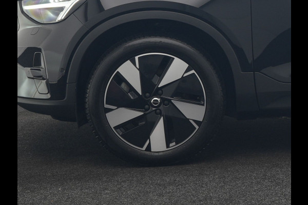 Volvo XC40 Single Motor Extended Range Ultimate 82 kWh 252pk Dealer O.H. | Panodak | Adaptive Cruise | 360 Camera | Harman / Kardon | Warmtepomp | Sportstoelen Memory & Verwarmd | Google Assistent | Keyless | Blis | Stuur Verwarmd | Apple Carplay | DAB | 19"L.M |