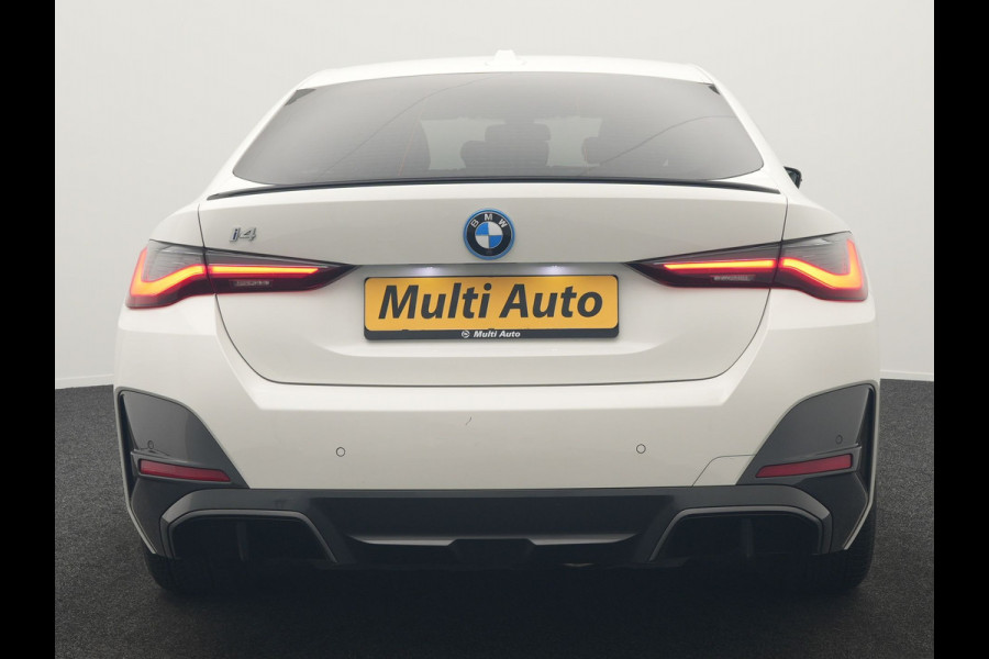 BMW i4 eDrive35 M Sport PRO 70 kWh 286pk Dealer O.H | Trekhaak Af Fabriek | Adaptive Cruise | 360 Camera | Adaptive Onderstel |  Alcantara Sportstoelen Verwarmd | Widescreen Navi | Apple Carplay | Virtual | DAB | 18" L.M |