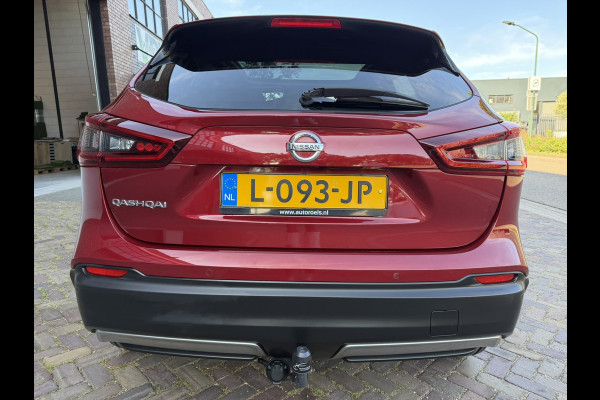 Nissan QASHQAI 1.3 DIG-T / 140 PK / Trekhaak / Panoramadak / Apple CarPlay-Andorid / 4 NIEUWE MICHELIN / NAVI + Camera / 1e Eigena