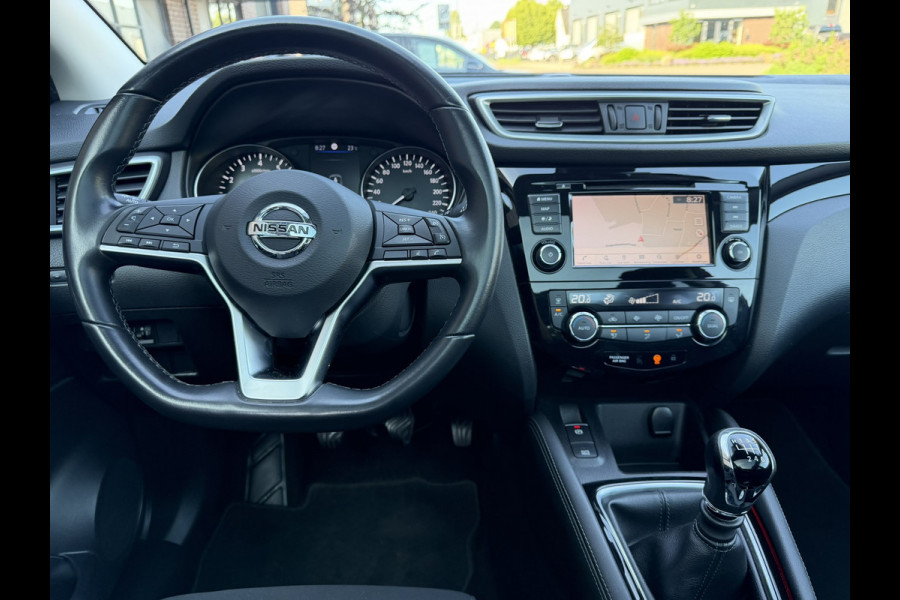 Nissan QASHQAI 1.3 DIG-T / 140 PK / Trekhaak / Panoramadak / Apple CarPlay-Andorid / 4 NIEUWE MICHELIN / NAVI + Camera / 1e Eigena