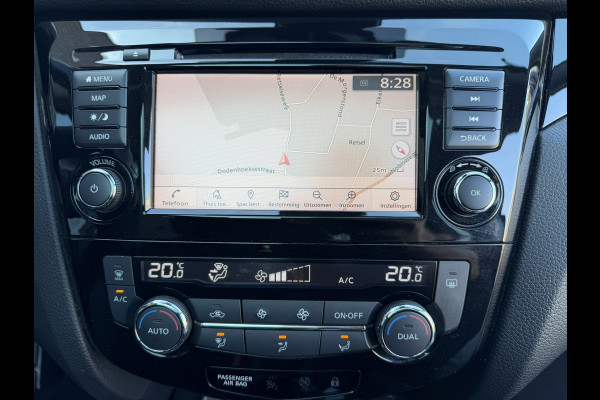 Nissan QASHQAI 1.3 DIG-T / 140 PK / Trekhaak / Panoramadak / Apple CarPlay-Andorid / 4 NIEUWE MICHELIN / NAVI + Camera / 1e Eigena