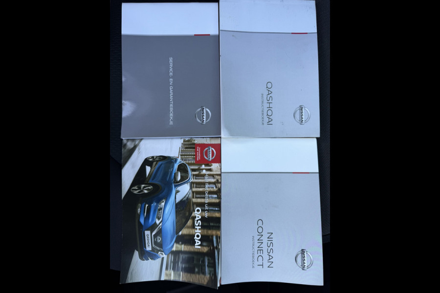 Nissan QASHQAI 1.3 DIG-T / 140 PK / Trekhaak / Panoramadak / Apple CarPlay-Andorid / 4 NIEUWE MICHELIN / NAVI + Camera / 1e Eigena