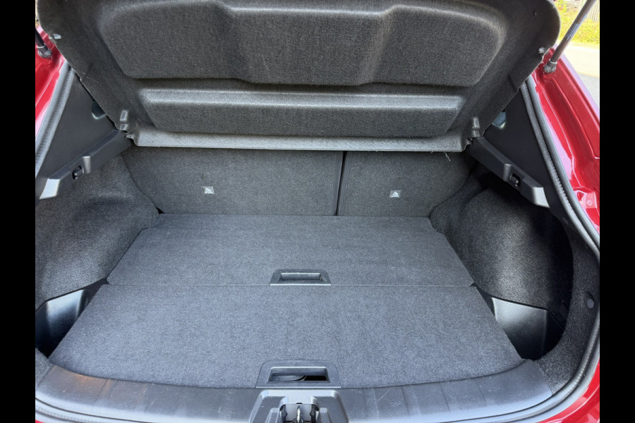 Nissan QASHQAI 1.3 DIG-T / 140 PK / Trekhaak / Panoramadak / Apple CarPlay-Andorid / 4 NIEUWE MICHELIN / NAVI + Camera / 1e Eigena