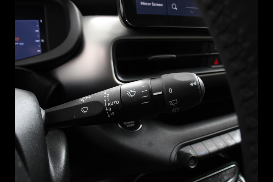 Jeep Avenger 1.2 e-Hybrid Altitude Automaat Climate control Adaptieve cruise control Led Achteruitrijcamera Parkeersensoren achter Lichtmetalen velgen Apple Carplay/ Android Auto