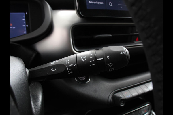Jeep Avenger 1.2 e-Hybrid Altitude Automaat Climate control Adaptieve cruise control Led Achteruitrijcamera Parkeersensoren achter Lichtmetalen velgen Apple Carplay/ Android Auto
