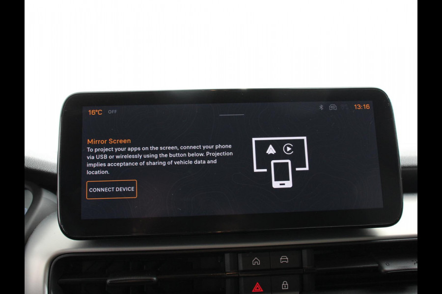 Jeep Avenger 1.2 e-Hybrid Altitude Automaat Climate control Adaptieve cruise control Led Achteruitrijcamera Parkeersensoren achter Lichtmetalen velgen Apple Carplay/ Android Auto