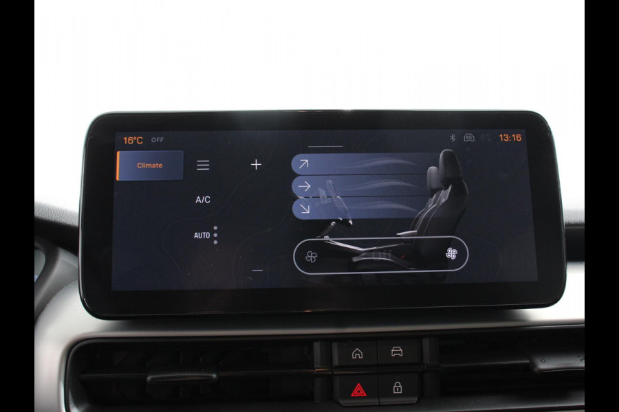 Jeep Avenger 1.2 e-Hybrid Altitude Automaat Climate control Adaptieve cruise control Led Achteruitrijcamera Parkeersensoren achter Lichtmetalen velgen Apple Carplay/ Android Auto