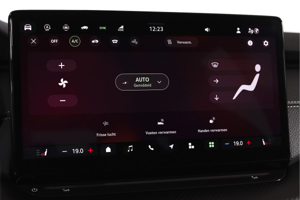 Škoda Octavia Combi 1.5 TSI MHEV 150 PK Sportline Business | S/K-Panodak | Elek. Trekhaak | Matrix Led | Adapt. Cruise | Winterpakket | 13 inch Navi | Camera | NAV + App. Connect | ECC | Elek. Klep | LM 18" | 5062
