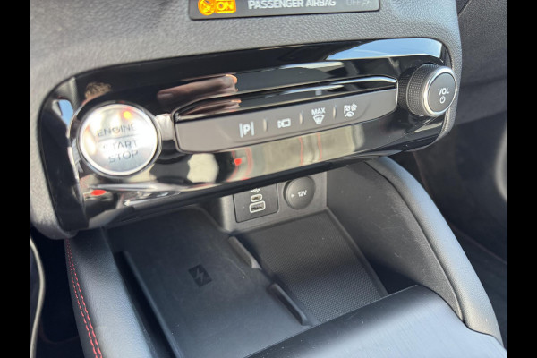 Ford Kuga 2.5 PHEV ST-Line X | Trekhaak | 243pk | Winterpack | Driver Assistance Pack | AGR-Stoelen | Orig. NL auto