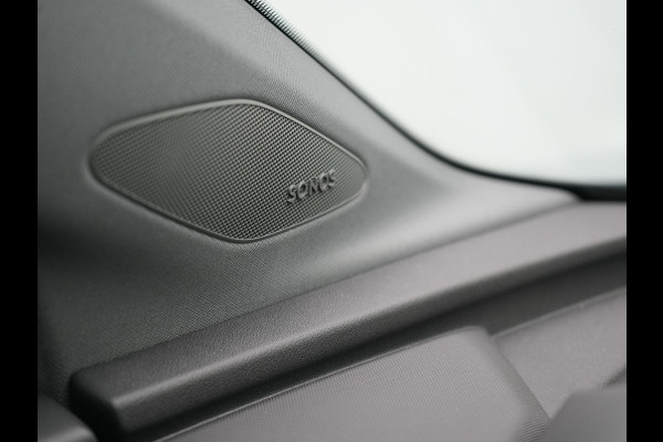 Audi Q4 e-tron 45 Quattro Edition 76,6 kWh 265pk Dealer O.H. | Panodak | Sonos Audio | Camera | Sfeerverlichting | Lederen Sportstoelen Verwarmd | Apple Carplay | Navigatie | DAB | 20"L.M |