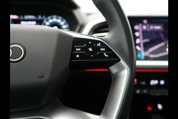 Audi Q4 e-tron 45 Quattro Edition 76,6 kWh 265pk Dealer O.H. | Panodak | Sonos Audio | Camera | Sfeerverlichting | Lederen Sportstoelen Verwarmd | Apple Carplay | Navigatie | DAB | 20"L.M |