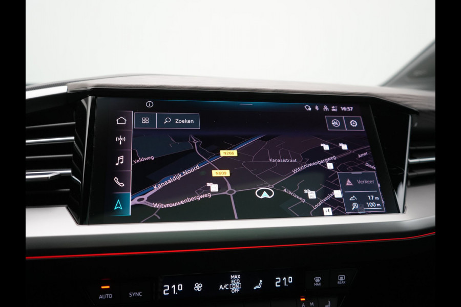 Audi Q4 e-tron 45 Quattro Edition 76,6 kWh 265pk Dealer O.H. | Panodak | Sonos Audio | Camera | Sfeerverlichting | Lederen Sportstoelen Verwarmd | Apple Carplay | Navigatie | DAB | 20"L.M |