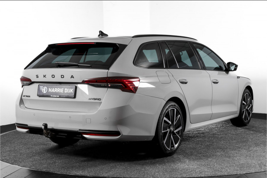Škoda Octavia Combi 1.5 TSI MHEV 150 PK Sportline Business | Elek. Trekhaak | Matrix Led | Adapt. Cruise | Winterpakket | 13 inch Navi | Camera | NAV + App. Connect | ECC | Elek. Klep | LM 18" | 2748